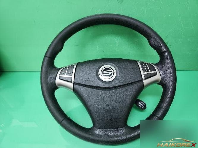 SsangYong Korando 2011 — рулевое колесо