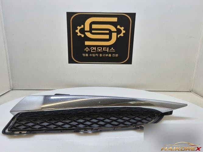 Jaguar XF 2012 — накладка противотуманной фары (водительская сторона)