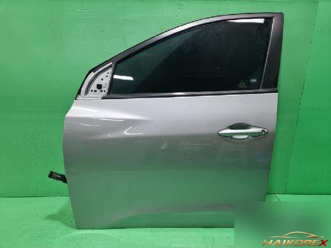 Hyundai Tucson 2012 — дверь задняя левая