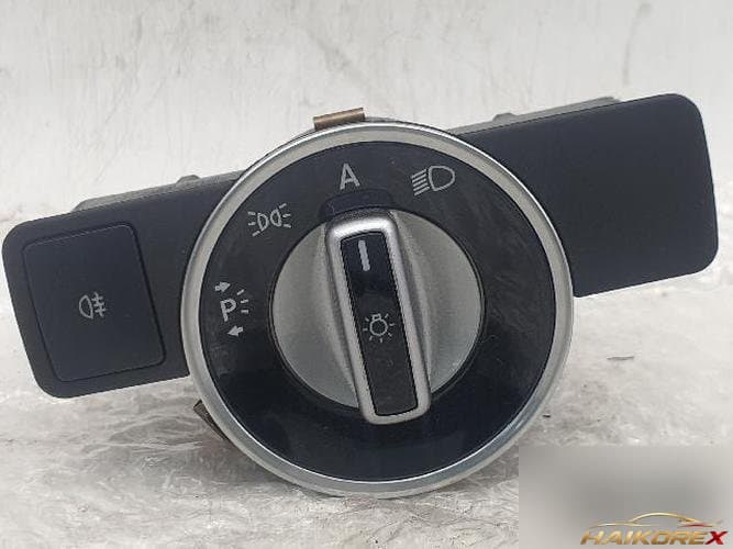 Mercedes-Benz E-Class 2011 — кнопка/переключатель