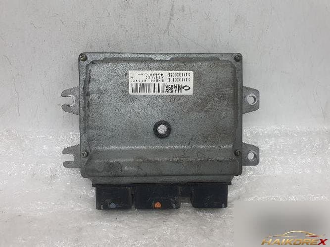 Renault SM5 2009 — блок управления двигателем