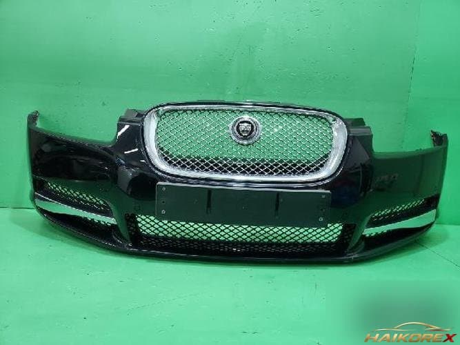 Jaguar XF 2009 — передний бампер