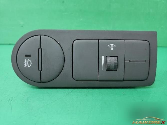 Hyundai Grand Starex 2015 — кнопка/выключатель
