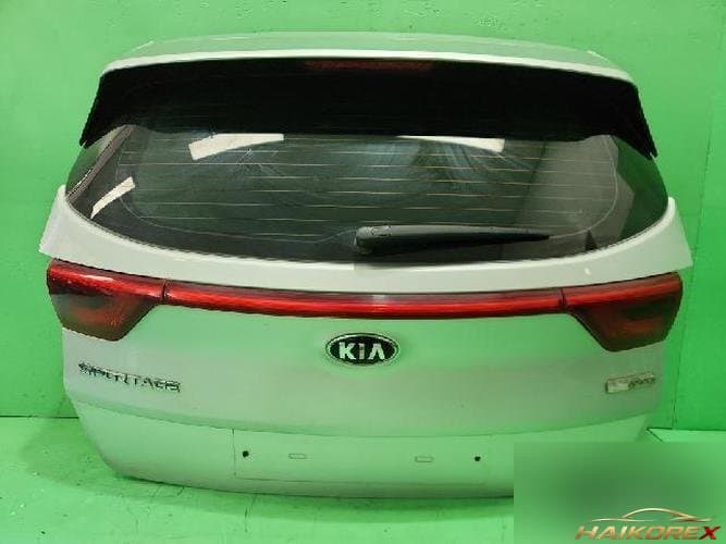 Kia Sportage 2018 — задняя дверь