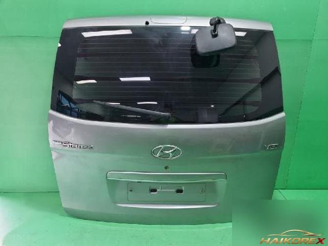 Hyundai Grand Starex 2015 — дверь багажника