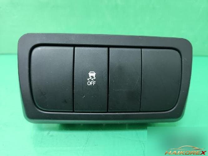 SsangYong Korando 2013 — кнопка/переключатель