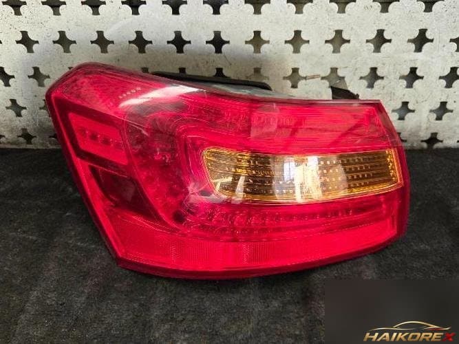 Kia K7 2010 — фонарь комбинированный задний левый