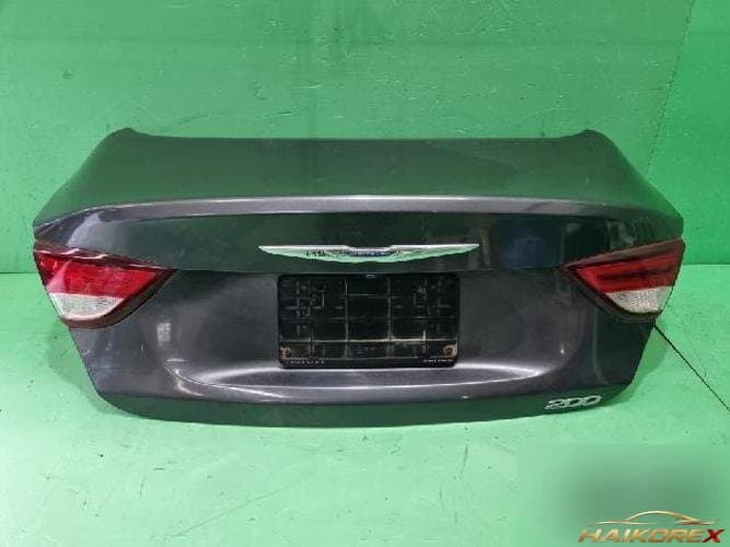 Chrysler 200 2015 — крышка багажника