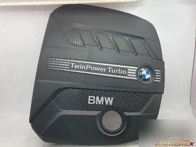 BMW 5 Series 2014 — крышка двигателя