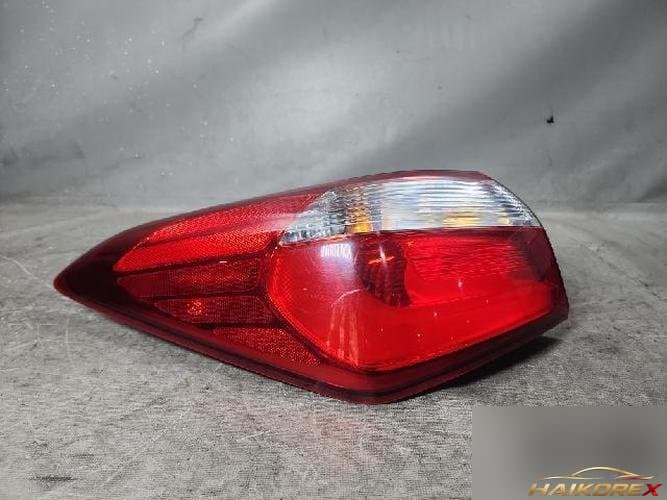 Kia K3 2014 — комбинированный фонарь задний левый