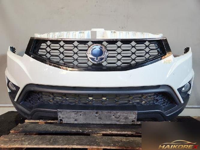 SsangYong Korando 2015 — передний бампер