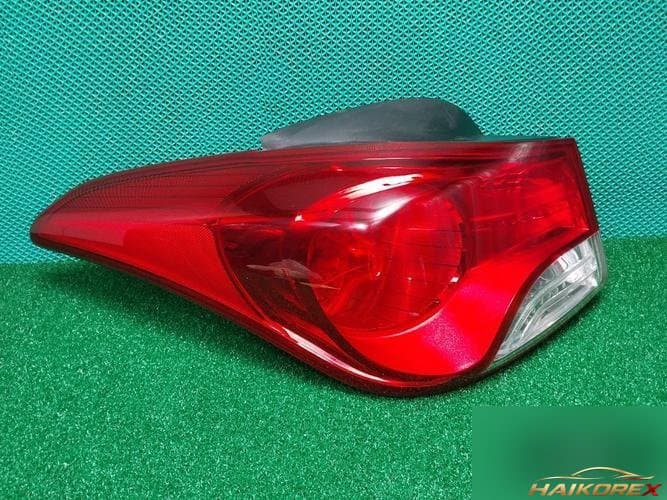 Hyundai Avante 2013 — комбинированный фонарь задний левый