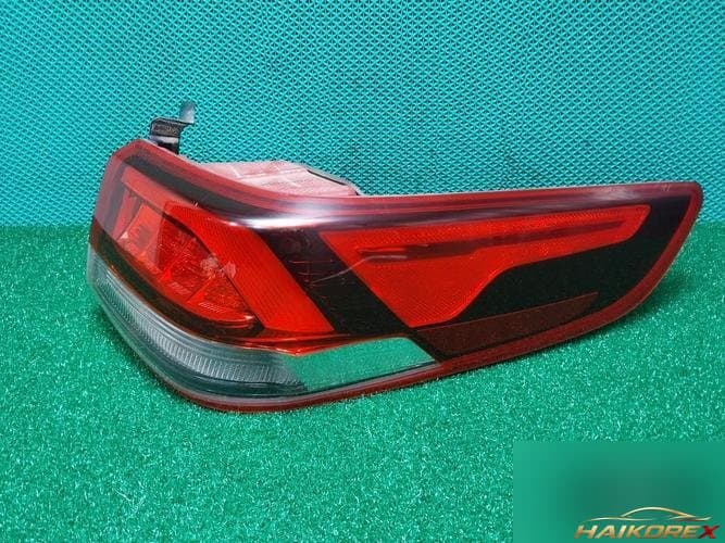 Kia K5 2020 — фонарь комбинированный задний правый