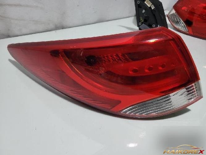 Hyundai Tucson 2012 — комбинированный фонарь задний левый