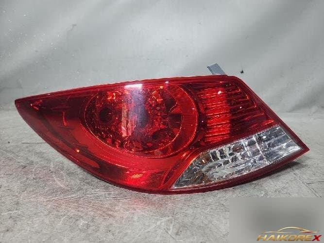 Hyundai Accent 2014 — фонарь комбинированный задний левый