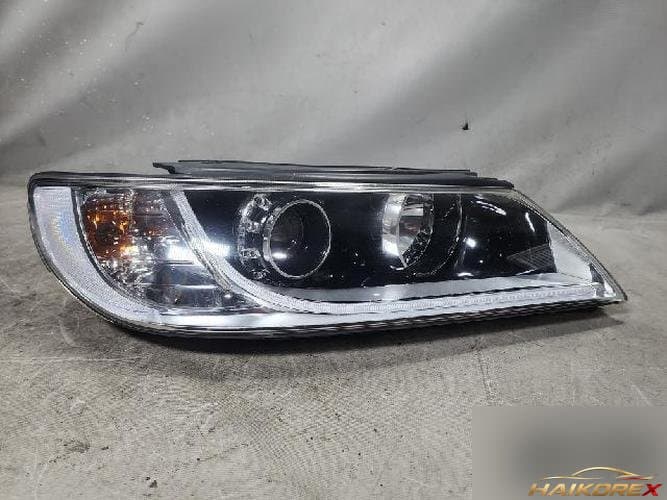 Hyundai Grandeur 2011 — фара передняя правая