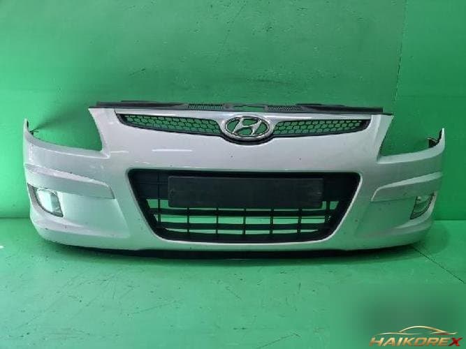 Hyundai i30 2009 — передний бампер