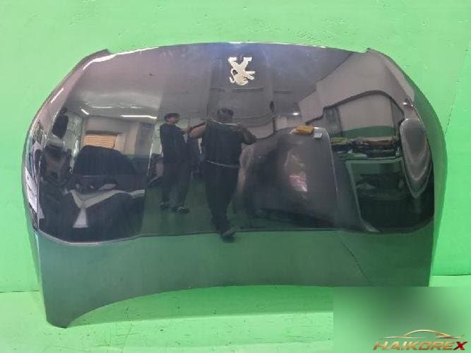 Peugeot 308 2015 — капот
