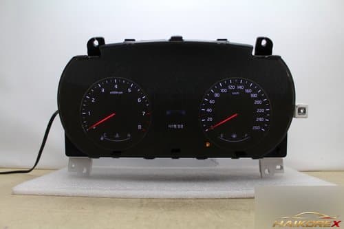 Hyundai Tucson 2012 — фонарь задний внутренний левый 92405-2S000