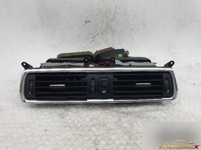 BMW 5 Series 2010 — воздуховод центральный