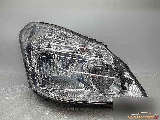 Renault SM7 2008 — фара передняя правая