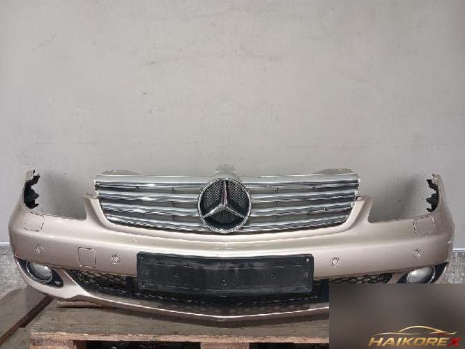 Mercedes-Benz CLS-Class 2006 — бампер передний