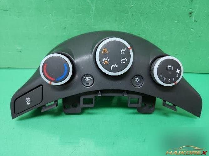 GM Daewoo Spark 2015 — переключатель управления отопителем и кондиционером