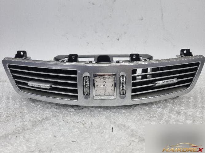 Mercedes-Benz S-Class 2010 — дефлектор воздуховода передний правый