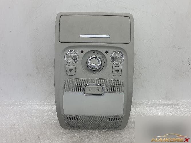 Плафон салона 8T0 947 135 BK