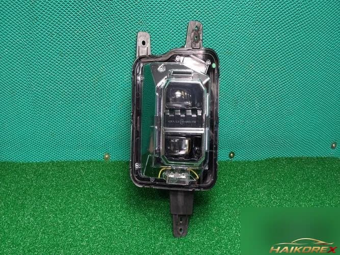 Фара передняя правая 8310244000