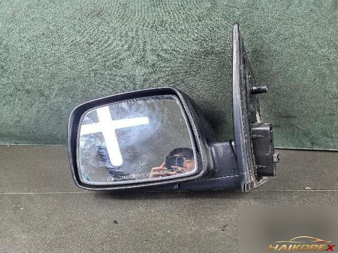 Боковое зеркало левое