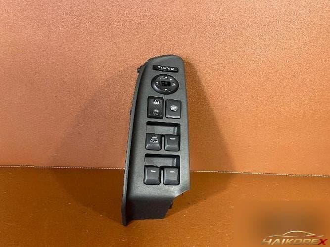 Переключатель стеклоподъемника Kia K3 2015 93571-A7000