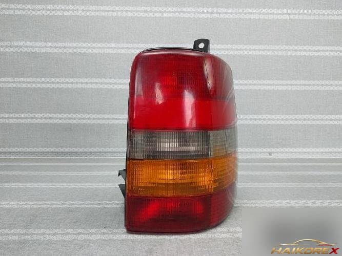 Jeep Grand Cherokee 1995 — фонарь задний комбинированный правый