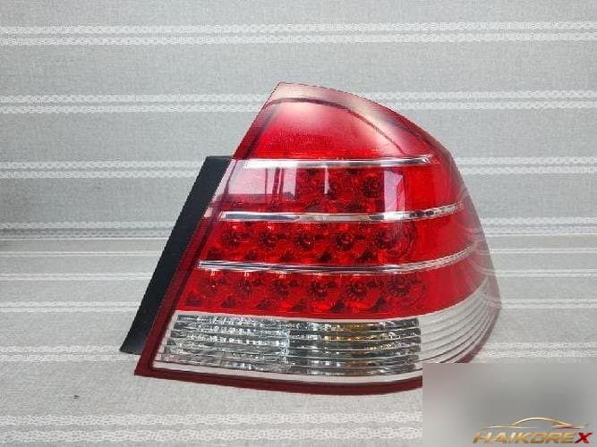 Ford Five Hundred 2006 — комбинированный фонарь задний правый 5T53-13B504-A