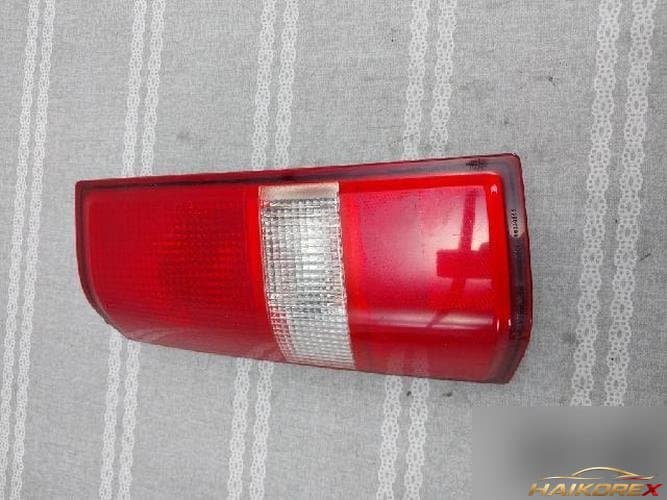 Chevrolet Chevy 2003 — комбинированный фонарь задний левый (водительский) 10