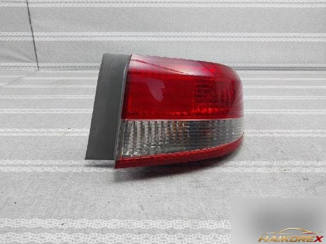 Honda Accord 2004 — комбинированный фонарь задний правый (пассажирский)