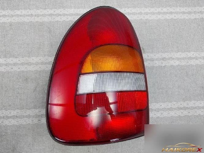 Chrysler Caravan 2001 — комбинированный фонарь задний левый