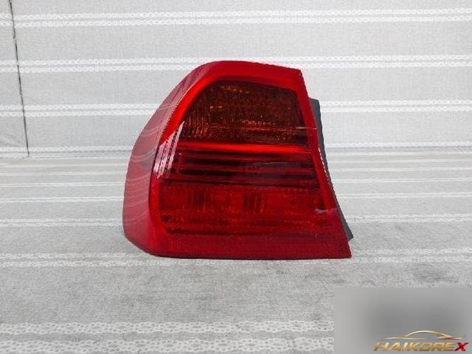 BMW 3 Series 2005 — комбинированный фонарь задний левый (водительский) 1