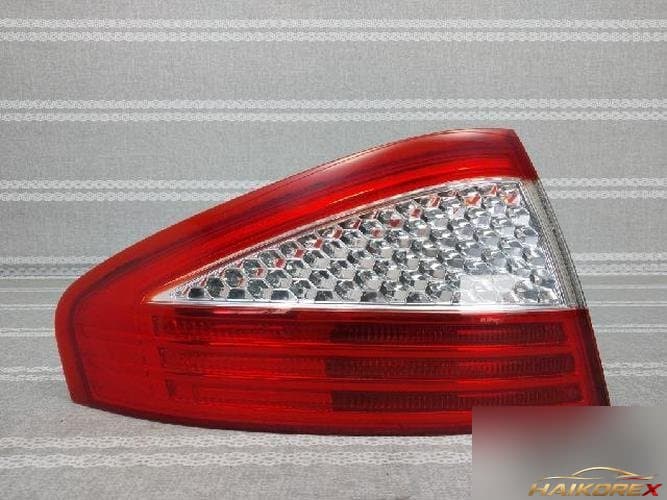 Ford Mondeo 2008 — фонарь задний левый (комбинированный)