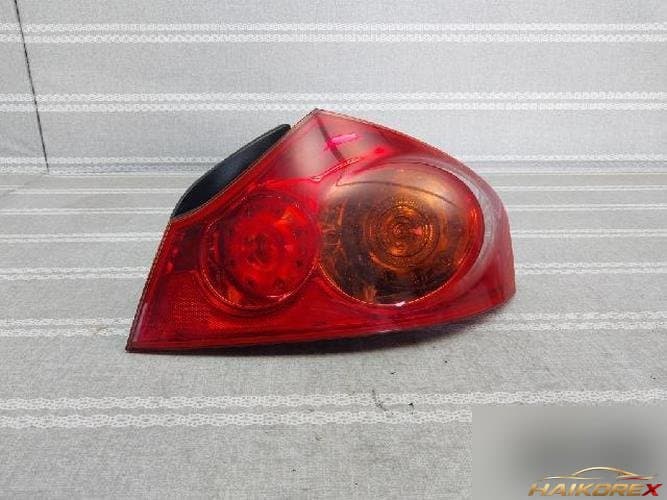 Infiniti G 2006 — комбинированный задний фонарь правый