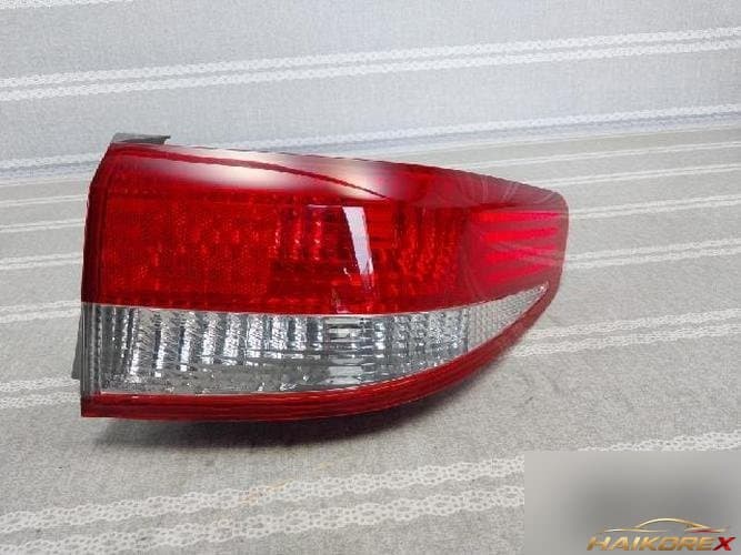 Honda Accord 2004 — фонарь задний правый (комбинированный)