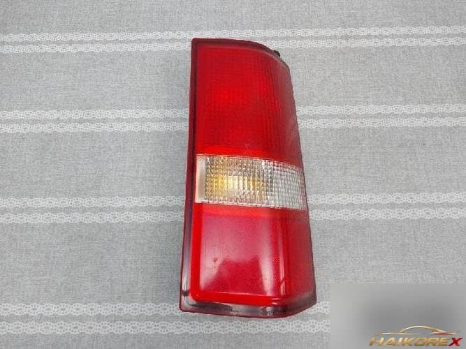 Chevrolet Chevy 2003 — фонарь задний комбинированный правый (пассажирский)