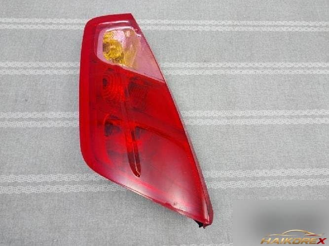 Fiat Punto 2006 — комбинированный фонарь задний левый