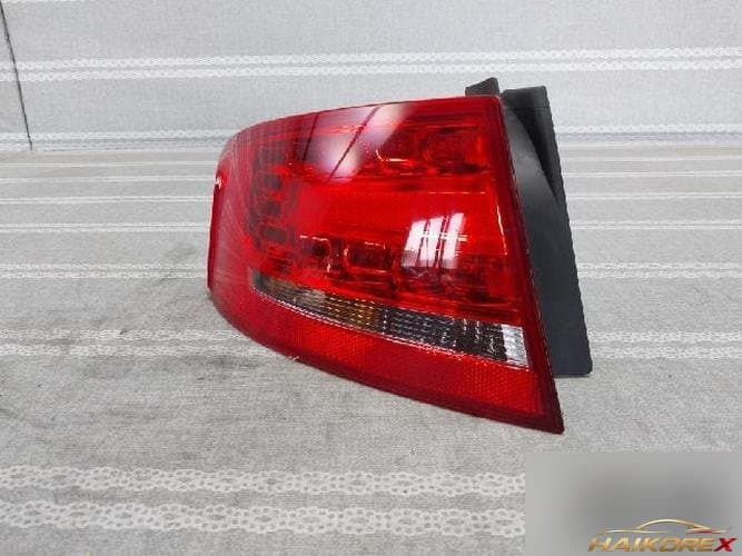 Audi A4 2012 — комбинированный фонарь задний левый