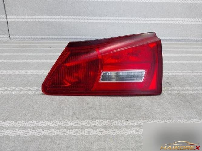 Lexus IS 2008 — подсветка багажника