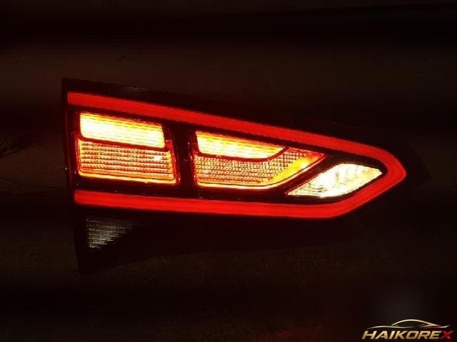 Hyundai Aslan 2016 — фонарь задний левый внутренний 92403-F5000