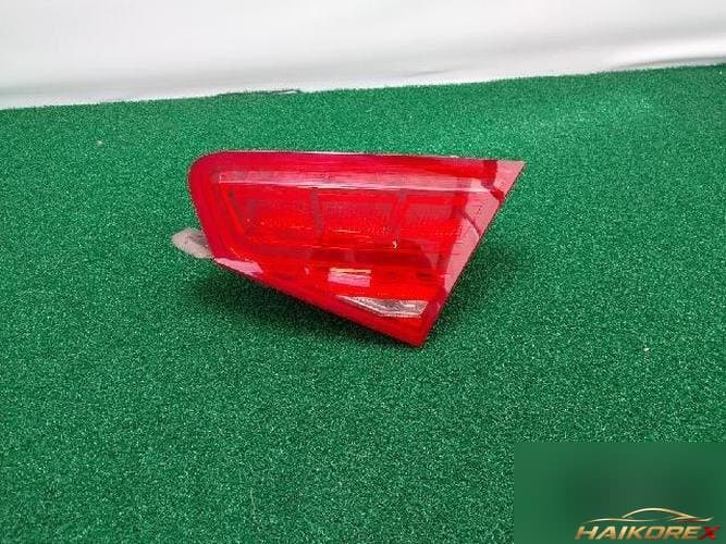 Audi A8 2012 — белый фонарь багажника 4H0 945 094 3