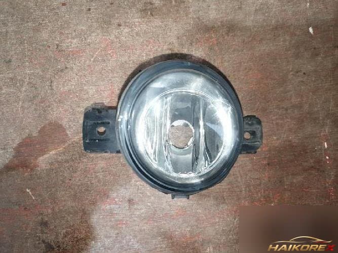 Renault QM5 2010 — противотуманная фара левая 89206431