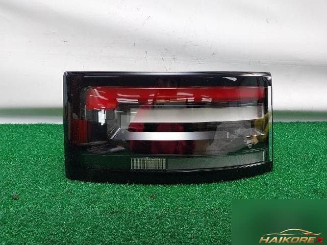 Land Rover Discovery 2019 — задняя подсветка багажника HY32-13192-AD 3