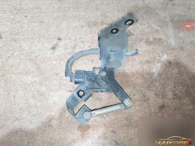 Kia Sportage 2013 — датчик парковки 1